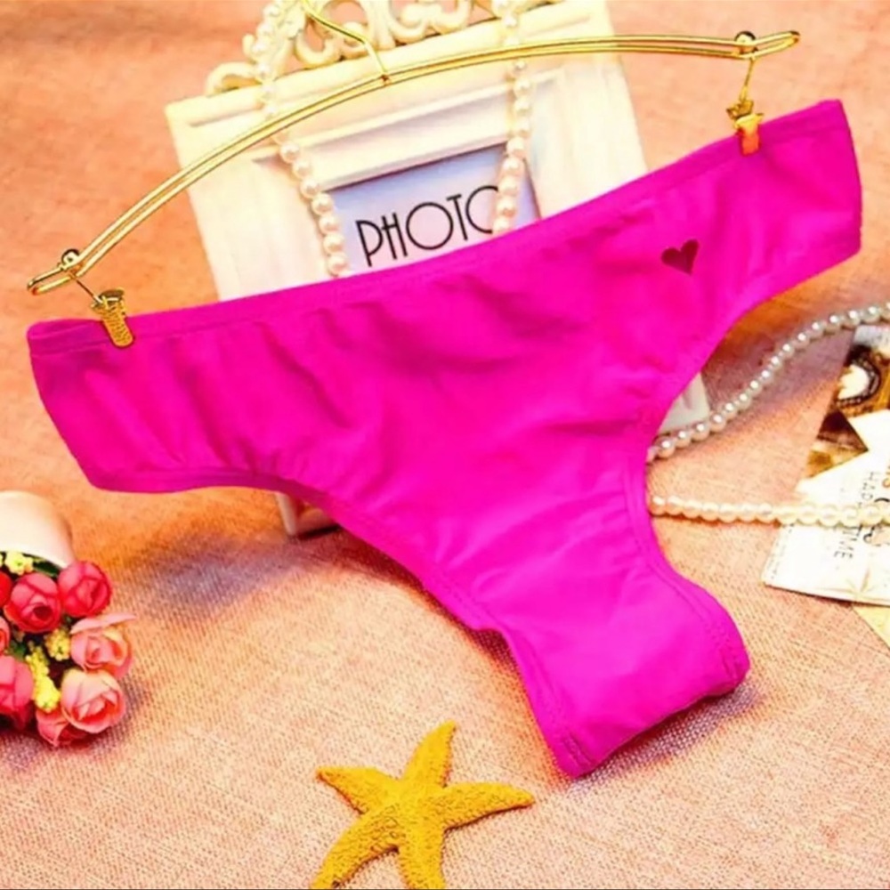 💕 Cute Sexy Cheeky Bottom Thong  Bikini Swimsuit Heart Laser Cutout Bottoms